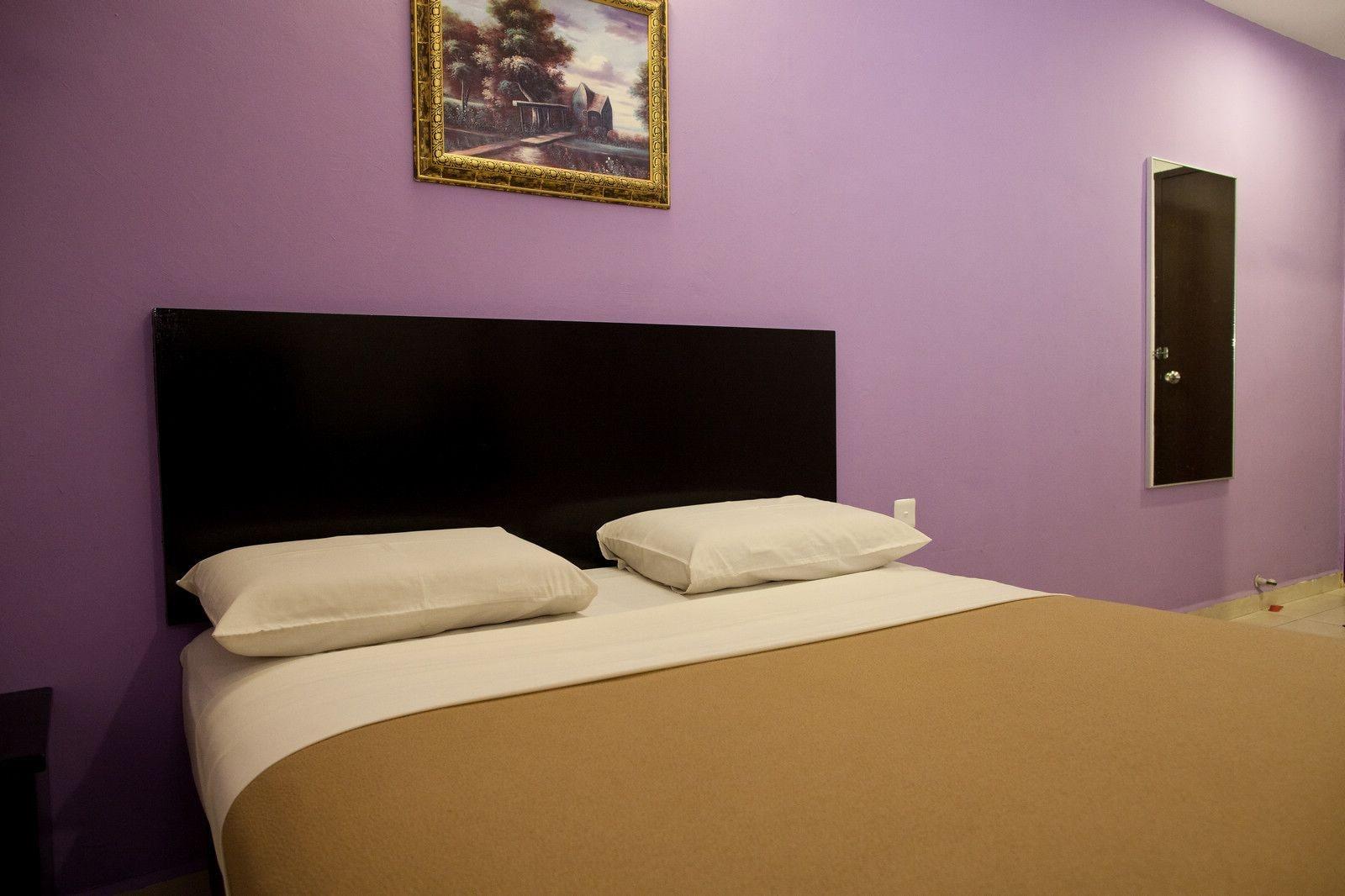 Ria Hotel