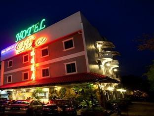 Ria Hotel